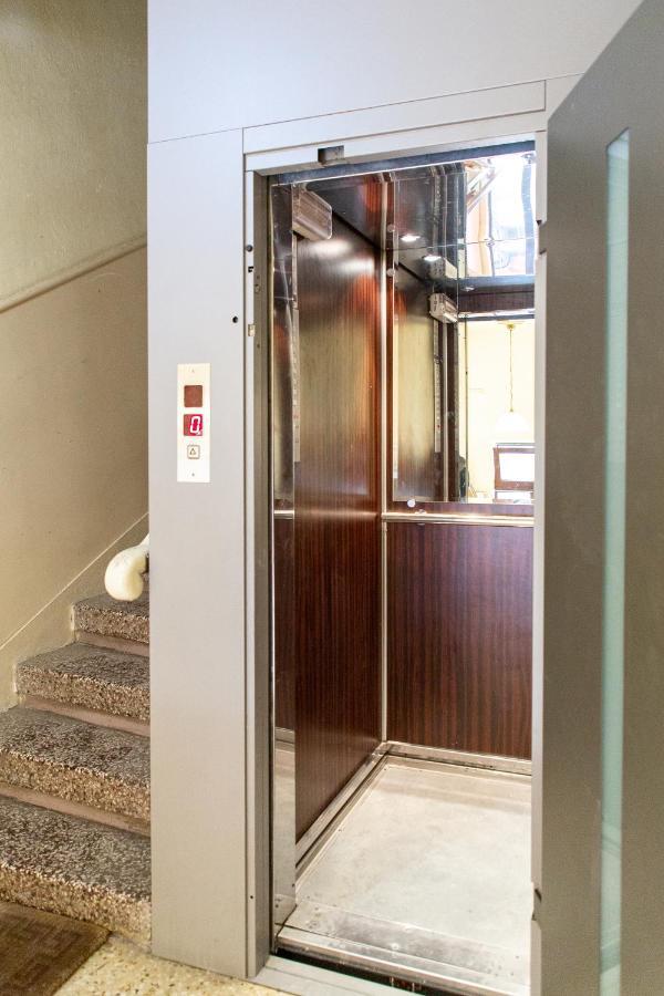 Agora Apt - Salonico Residences By Compass Bagian luar foto